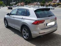 Gebraucht VW Tiguan R-line 150 PS (110 kW) 2019 Grau SUV