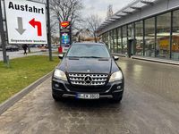 Gebraucht Mercedes ML350 224 PS (164 kW) 2009 Schwarz SUV