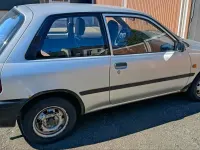 Gebraucht Toyota Starlet 75 PS (55 kW) 1995 Grau Kleinwagen