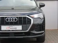 Gebraucht Audi Q3 Basis 150 PS (110 kW) 2022 Schwarz SUV