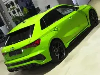 Używany Audi RS3 Ambiente 400 KM (294 kW) 2024 Zielony Sedan/Limuzyna
