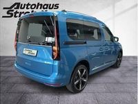 Neu VW Caddy Style 122 PS (89 kW) 2025 Blau (costa azul metallic) Van / Kleinbus