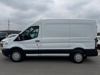 Second-hand Ford Transit 155 CP (114 kW) 2015 Alb Monovolum