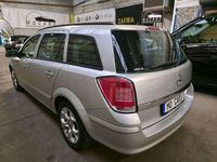 Gebraucht Opel Astra Edition 105 PS (77 kW) 2005 Silber Kombi