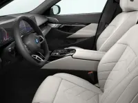 Gebraucht BMW 550e Comfort Edition 489 PS (359 kW) 2025 Schwarz Limousine