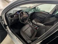 Gebraucht Skoda Rapid Active 95 PS (69 kW) 2018 Grau Kleinwagen