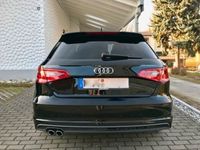 gebraucht Audi A3 Sportback 2.0 TDI Sline Stronic quattro Pano-D. Standh.