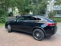 Gebraucht Mercedes GLC300 AMG line 211 PS (155 kW) 2021 Schwarz SUV