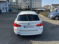 Gebraucht BMW 528 258 PS (189 kW) 2011 Weiß Kombi
