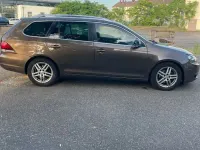 Gebraucht VW Golf VI Style 122 PS (89 kW) 2011 Braun Kleinwagen