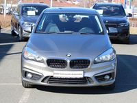 Gebraucht BMW 218 Active Tourer Advantage 136 PS (100 kW) 2016 Platinsilber Van / Kleinbus