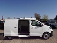 Gebraucht Toyota Proace 150 PS (110 kW) 2024 Icy white Van / Kleinbus