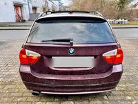 Gebraucht BMW 318 143 PS (105 kW) 2008 Violet Kombi