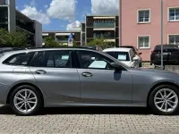 Gebraucht BMW 318 Efficient Dynamics 150 PS (110 kW) 2023 Grau Kombi