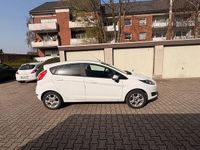 Gebraucht Ford Fiesta SYNC Edition 80 PS (58 kW) 2013 Weiß Kleinwagen