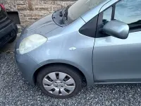Gebraucht Toyota Yaris 69 PS (50 kW) 2006 Grau Kleinwagen