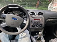 Gebraucht Ford Focus 105 PS (77 kW) 2009 Schwarz Limousine