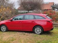Gebraucht Hyundai i30 120 PS (88 kW) 2019 Rot Kombi