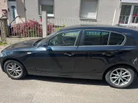 Gebraucht BMW 116 122 PS (89 kW) 2011 Schwarz Kleinwagen