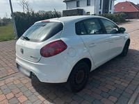 Gebraucht Fiat Bravo 120 PS (88 kW) 2009 Weiß Kleinwagen