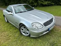 Gebraucht Mercedes SLK230 197 PS (144 kW) 2001 Silber Cabrio