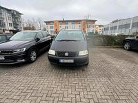 Gebraucht VW Sharan 90 PS (66 kW) 2001 Schwarz Van / Kleinbus