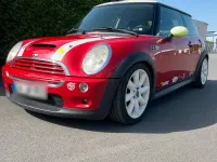Używany Mini Cooper S 163 KM (119 kW) 2003 Czerwony Hatchback