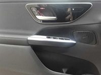 Gebraucht Mercedes GLC220 Advanced 197 PS (144 kW) 2023 Graphitgrau metallic SUV