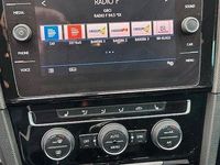 Gebraucht VW Golf VII Sound 125 PS (91 kW) 2017 Weiß Kombi