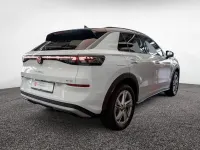 Gebraucht VW T-Roc Life 150 PS (110 kW) 2025 Weiß SUV