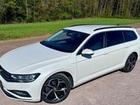 Gebraucht VW Passat Elegance 190 PS (139 kW) 2020 Weiß Kombi