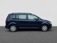 Gebraucht VW Touran Comfortline 105 PS (77 kW) 2011 Blau Van / Kleinbus