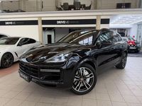 Gebraucht Porsche Cayenne Turbo Sport 549 PS (403 kW) 2018 Schwarz SUV