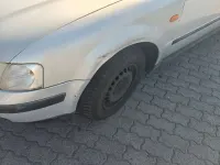 Gebraucht VW Passat 125 PS (91 kW) 1997 Silber Limousine