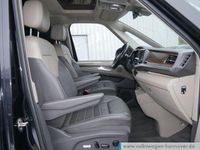 Second-hand VW Multivan Style 150 CP (110 kW) 2021 Negru Monovolum