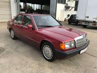 Gebraucht Mercedes 190 122 PS (89 kW) 1993 Rot Limousine