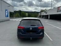 Gebraucht VW Passat Comfortline 150 PS (110 kW) 2016 Blau Kombi