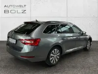 Gebraucht Skoda Superb Ambition 200 PS (147 kW) 2022 Grau Kombi