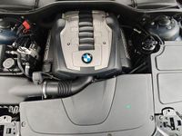 Gebraucht BMW 740 306 PS (225 kW) 2007 Blau Limousine
