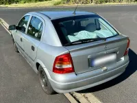 Gebraucht Opel Astra 101 PS (74 kW) 1999 Silber Limousine