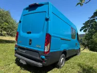 Gebraucht Iveco Daily 170 PS (125 kW) 2016 Blau Van / Kleinbus