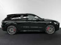 Gebraucht Porsche Cayenne GTS 500 PS (367 kW) 2024 Schwarz SUV