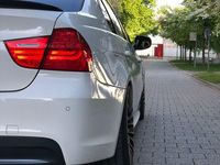 Gebraucht BMW 330 M Sport 245 PS (180 kW) 2010 Weiß Limousine