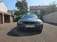 Gebraucht BMW 320 163 PS (119 kW) 2006 Grau Limousine