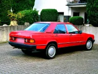 Gebraucht Mercedes 190 118 PS (86 kW) 1988 Rot Limousine