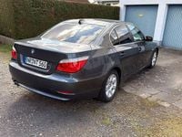 Gebraucht BMW 523 190 PS (139 kW) 2007 Grau Limousine