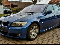 Gebraucht BMW 320 170 PS (125 kW) 2010 Blau Kombi