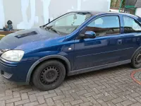 Używany Opel Corsa 80 KM (58 kW) 2005 Niebieski Hatchback