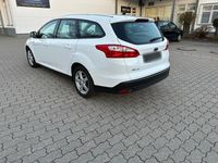 Usata Ford Focus 116 CV (85 kW) 2014 Bianco Station wagon