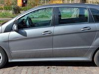 Gebraucht Mercedes B180 109 PS (80 kW) 2008 Grau Van / Kleinbus